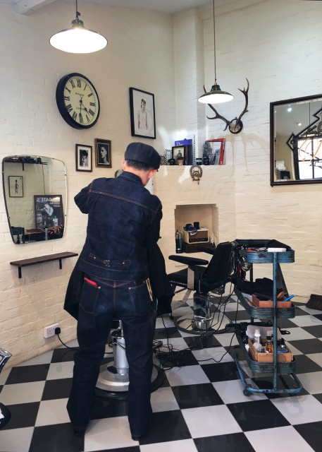 ASASHI BABER in LONDON