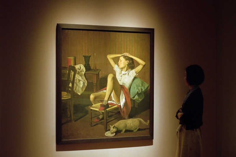 バルテュス展」、少女という“完璧な美の象徴”を描いた巨匠。｜Pen Online