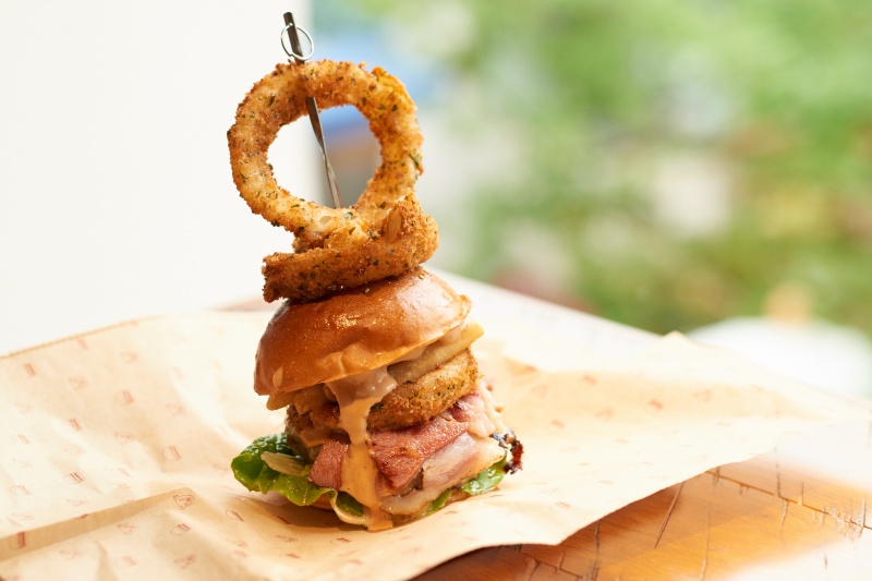 こだわりぬいた素材が自慢の、グルメバーガー