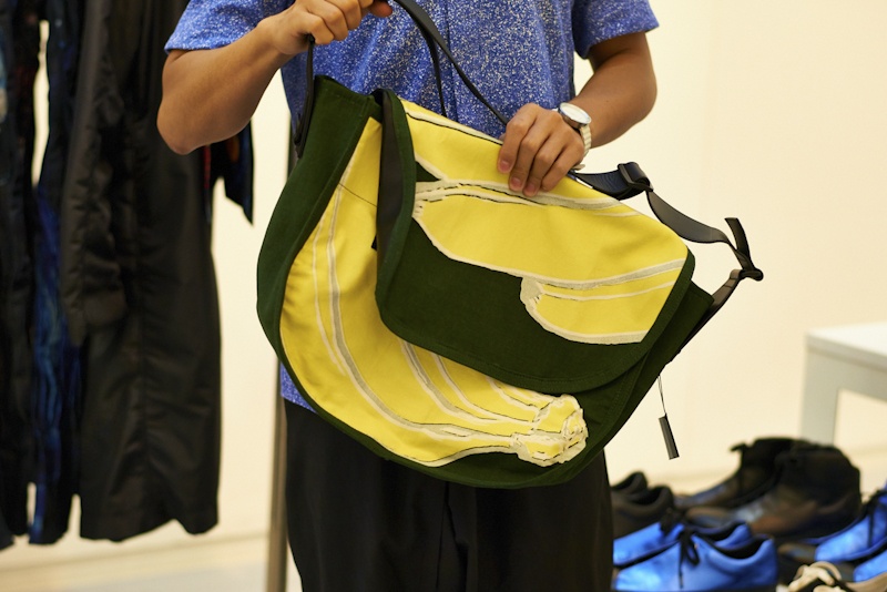 【希少】　ISSEY MIYAKE MEN メッセンジャーバッグ 希少】ISSEY MIYAKE MEN メッセンジャーバッグ