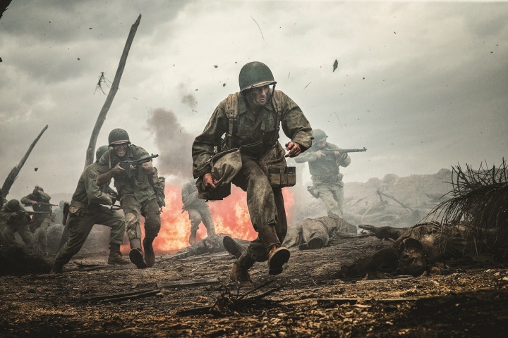 沖縄の激戦地で75人の命を救った兵士の実話『ハクソー・リッジ』