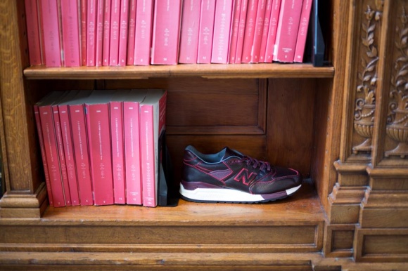 エイジングが楽しみな「ホーウィンレザー×ニューバランスM998」、限定